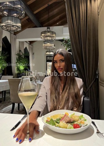 Кристина Model, Г. Рефтинский