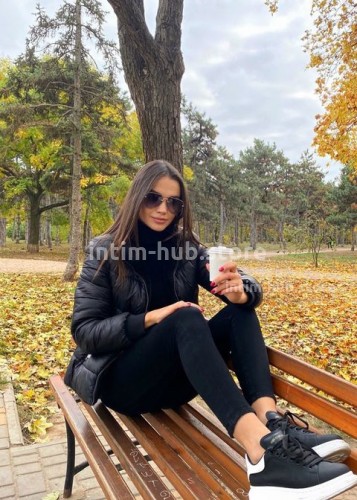 Нинель, Г. Рефтинский