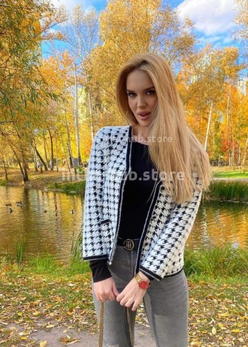 Анюта, Г. Рефтинский